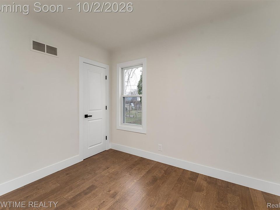 769 Coolidge Ave, photo 14