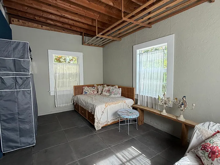 3447 Sheridan Ave — Photo 9