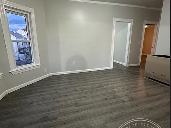5th image of 397-407 William St #3