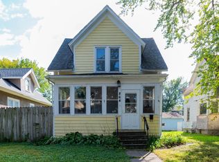 864 Lawson Ave E, Saint Paul, MN 55106