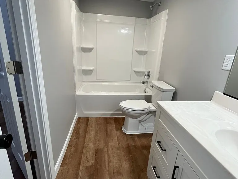 4300 S Hickory Hill Rd — Photo 25
