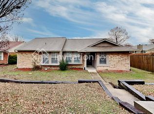 2506 High Hollow Dr, Garland, TX 75041