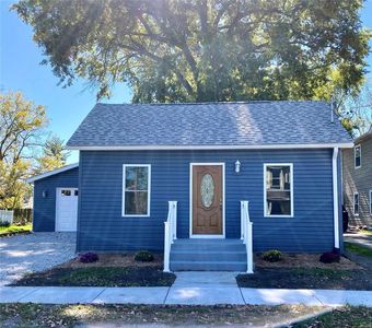 226 E Pearl St, Staunton, IL, 62088