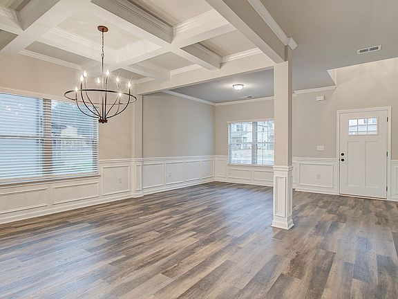 5th image of 2100 Carolyn Dixon Way