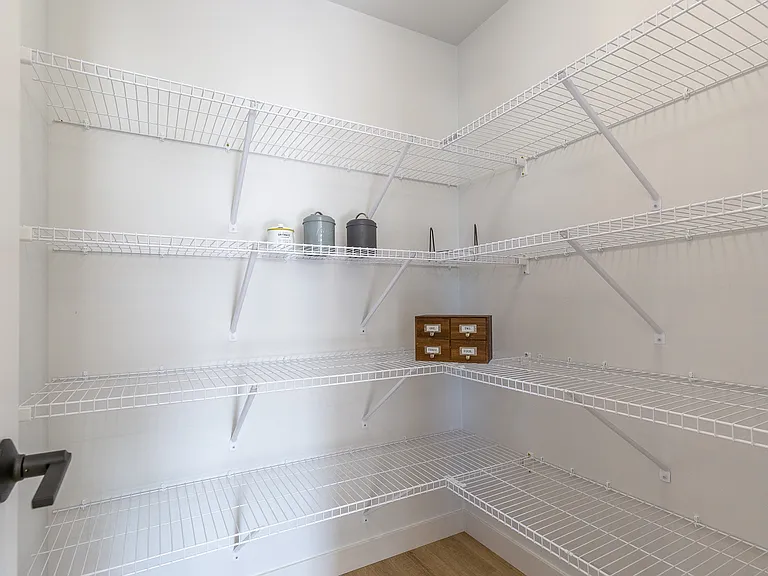 40 Ken Oblik Dr — Photo 14