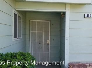 305 Crescent Dr, Los Banos, CA 93635