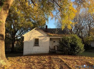 1157 Halifax Rd, Danville, VA 24540