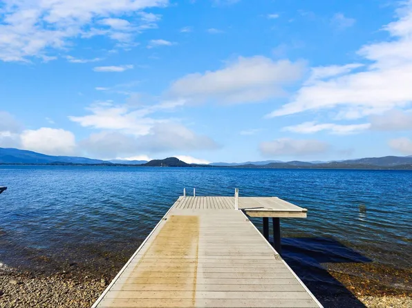 5495 Bottle Bay Rd, Sagle, ID 83860