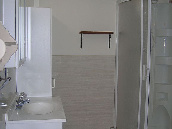 3rd image of 309 Forestway Dr