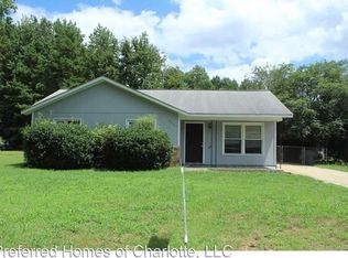 9607 Delrose Ln, Charlotte, NC 28216