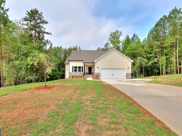 140 Genessa Ct, Mansfield, GA 30055
