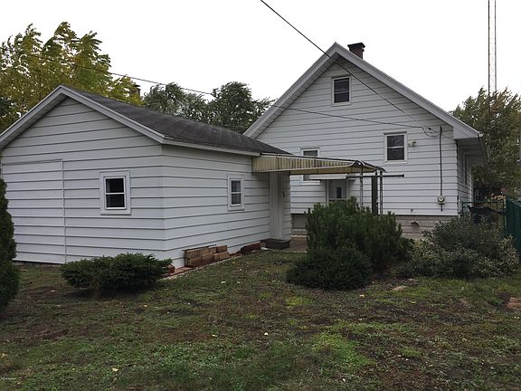 2nd image of 824 Greenwood Ave