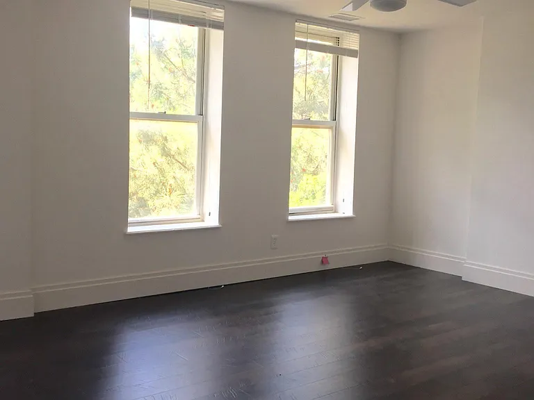 4739 Washington Blvd #2 — Photo 1