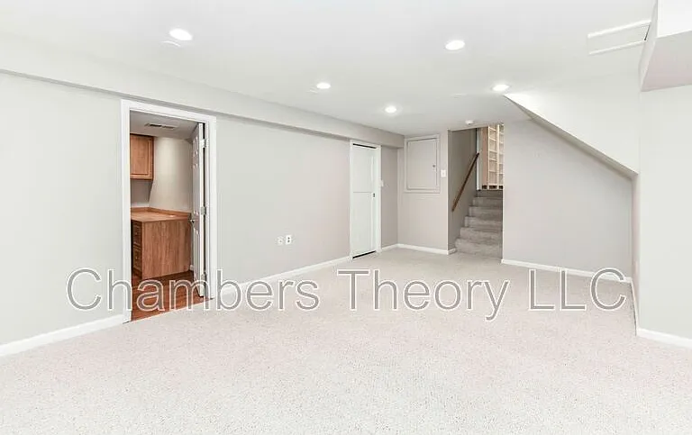 9205 Hamilton Dr — Photo 30