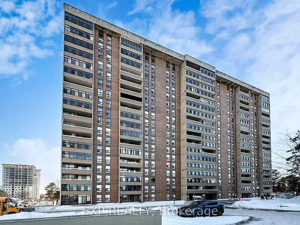 15 Kensington Rd #1606, Brampton, ON L6T 3W2