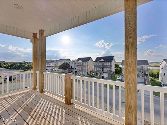 5th image of 144 Sea Gull Lane #6b
