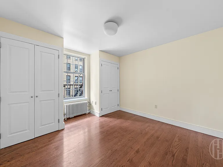 523 3rd Ave #3 — Photo 8