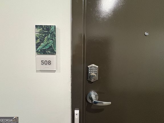 4th image of 525 Parkway Dr #508