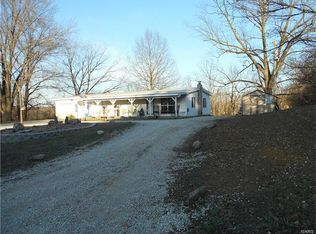522 N Lindsey Rd, Winfield, MO 63389