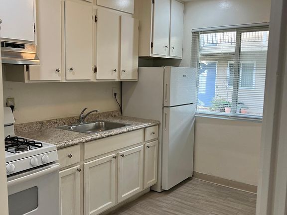 3rd image of 2520 S St APT 9