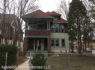 2804 N 47th St, Milwaukee, WI 53210