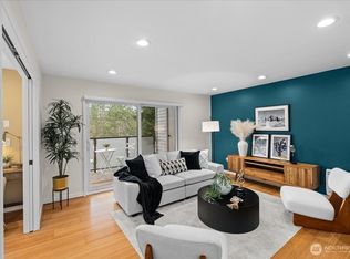 5225 50th Avenue NE #206, Seattle, WA