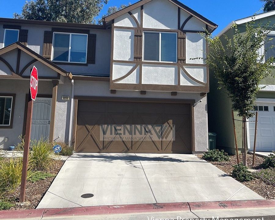 1st image of 4830 Morgera Ln