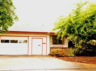 1717 Umpqua Rd, Woodburn, OR 97071