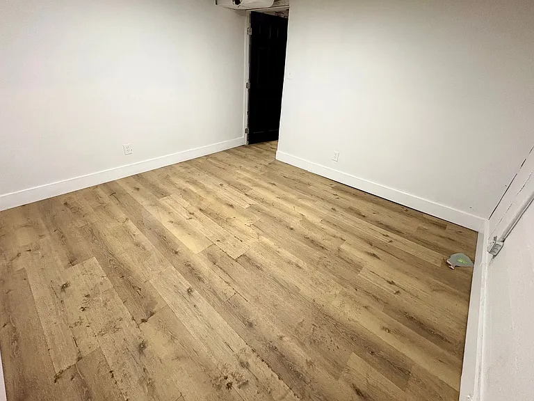1423 Weyler Ave — Photo 12