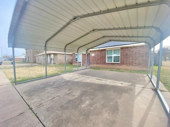 1328 E 25th St, Lubbock, TX 79404