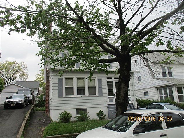2nd image of 135 Elm St