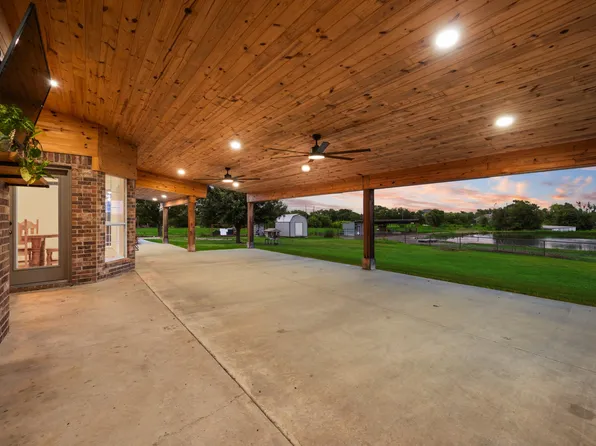 10052 Helms Trl, Forney, TX 75126