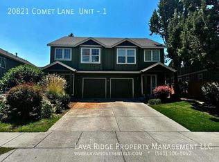 20821 Comet Ln UNIT 1, Bend, OR 97701
