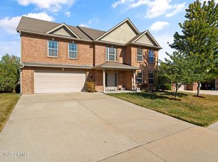 2002 Surrey Ct, Columbia, MO 65203