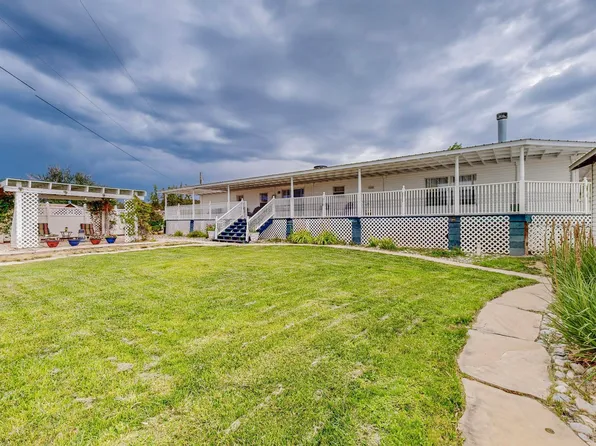 532 County Road 69, Chamisal, NM 87521