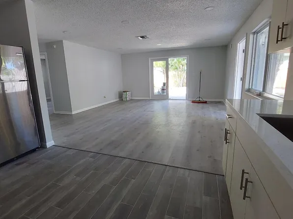 1217 NE 9th St #2, Pompano Beach, FL 33060