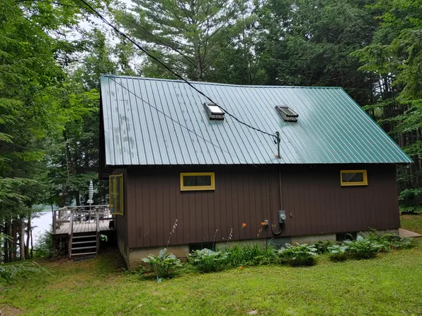 71 Ledges Lane, Freedom, ME 04941