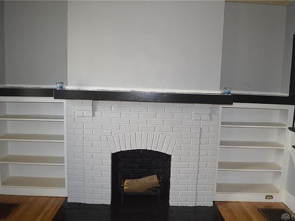 5th image of 415 W Norman Ave