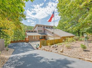 9 Harborough Ln, Bella Vista, AR 72714