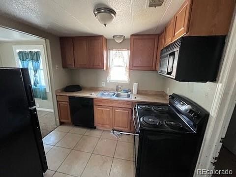 3rd image of 6060 Locust Street