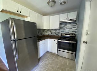 32 Old Foxon Rd #22, New Haven, CT 06513