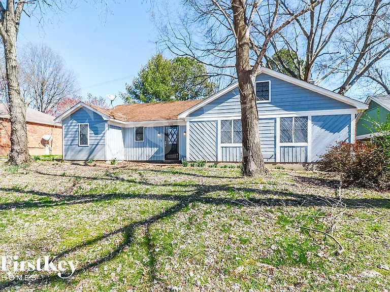 3828 Innsbrook Dr — Photo 2