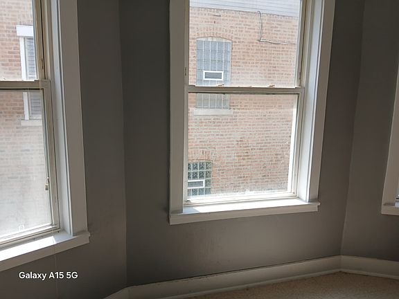 2nd image of 10902 S Edbrooke Ave #1P