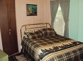 5th image of 6627 N Shore Dr