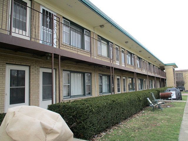 1st image of 35 King Arthur Ct
