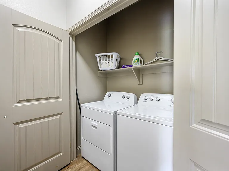 Shannon Creek Apartments — Photo 7