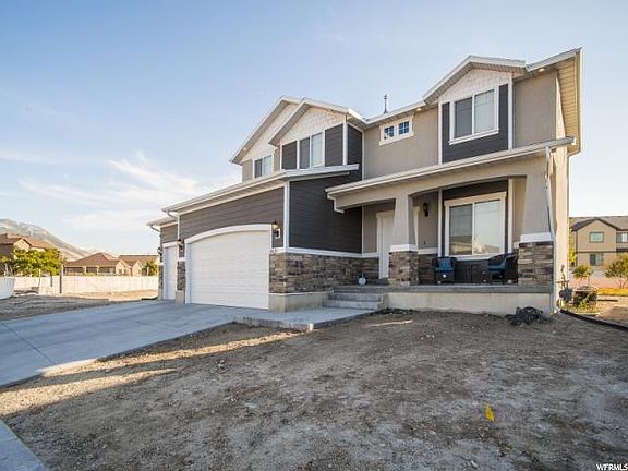 3rd image of 6633 N Pratt Pl