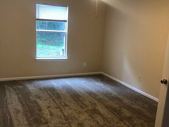 5th image of 2285 Hartsfield Way