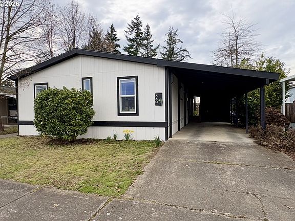 2nd image of 660 Village Dr #13