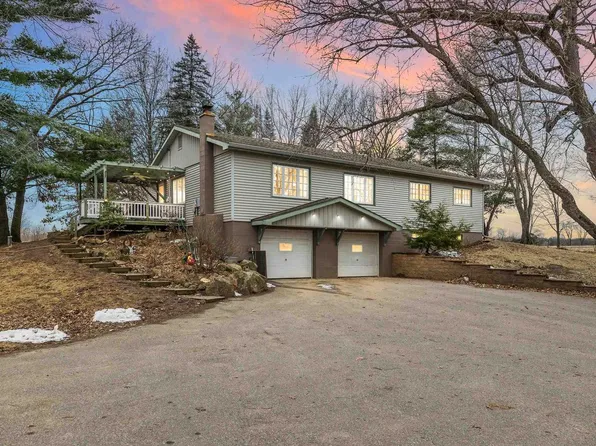 10670 COUNTY ROAD D, Almond, WI 54909